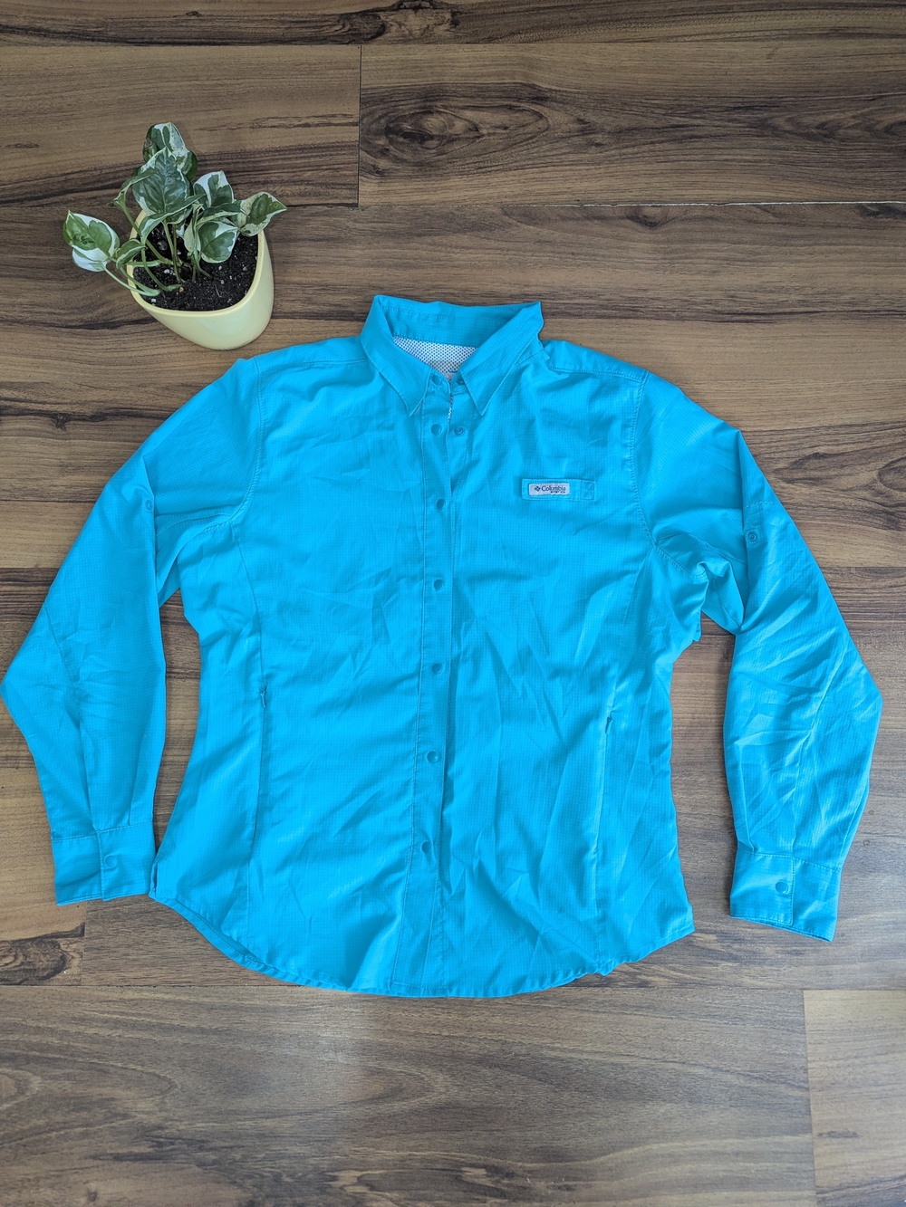 Women's Columbia PFG Long Sleeve Button Down Shirt Bright Teal